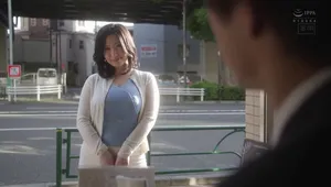 ông chồng yếu không làm lên đỉnh, bà xã lên mạng tìm trai trẻ làm tình khỏe